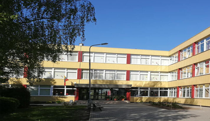 Švietimo įstaigų erdvių pritaikymas visos dienos mokyklai ir universalaus dizaino elementų įrengimas
